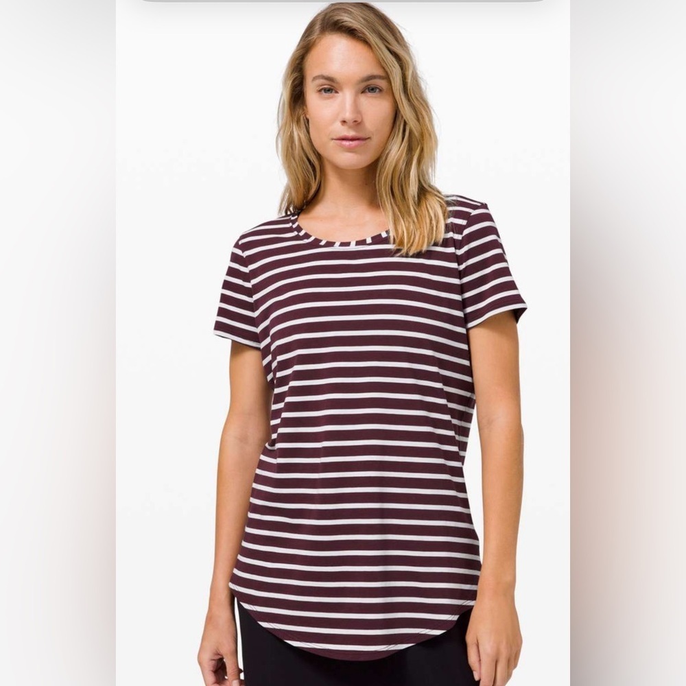 lululemon Love Tee V-Neck Striped Short Sleeve Shirt Maroon White Size 6